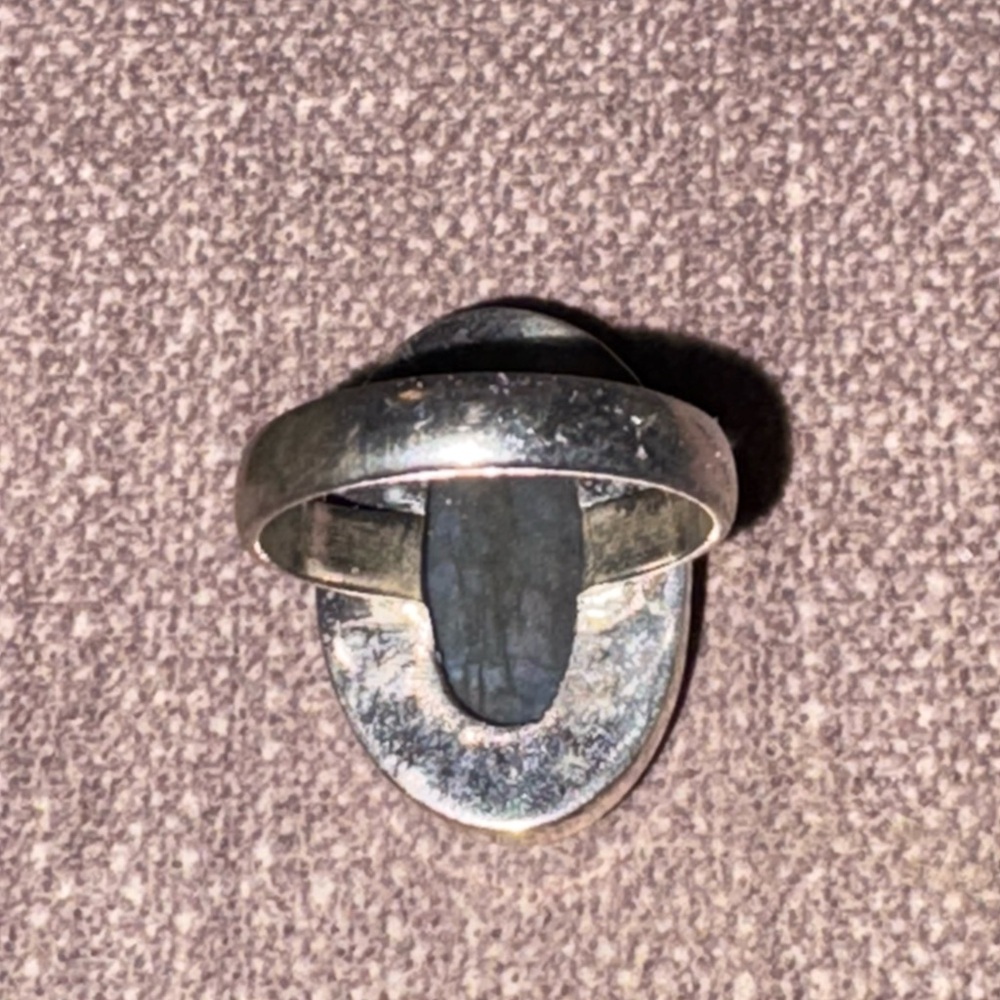 Labradorite Ring - Picture 2 of 3